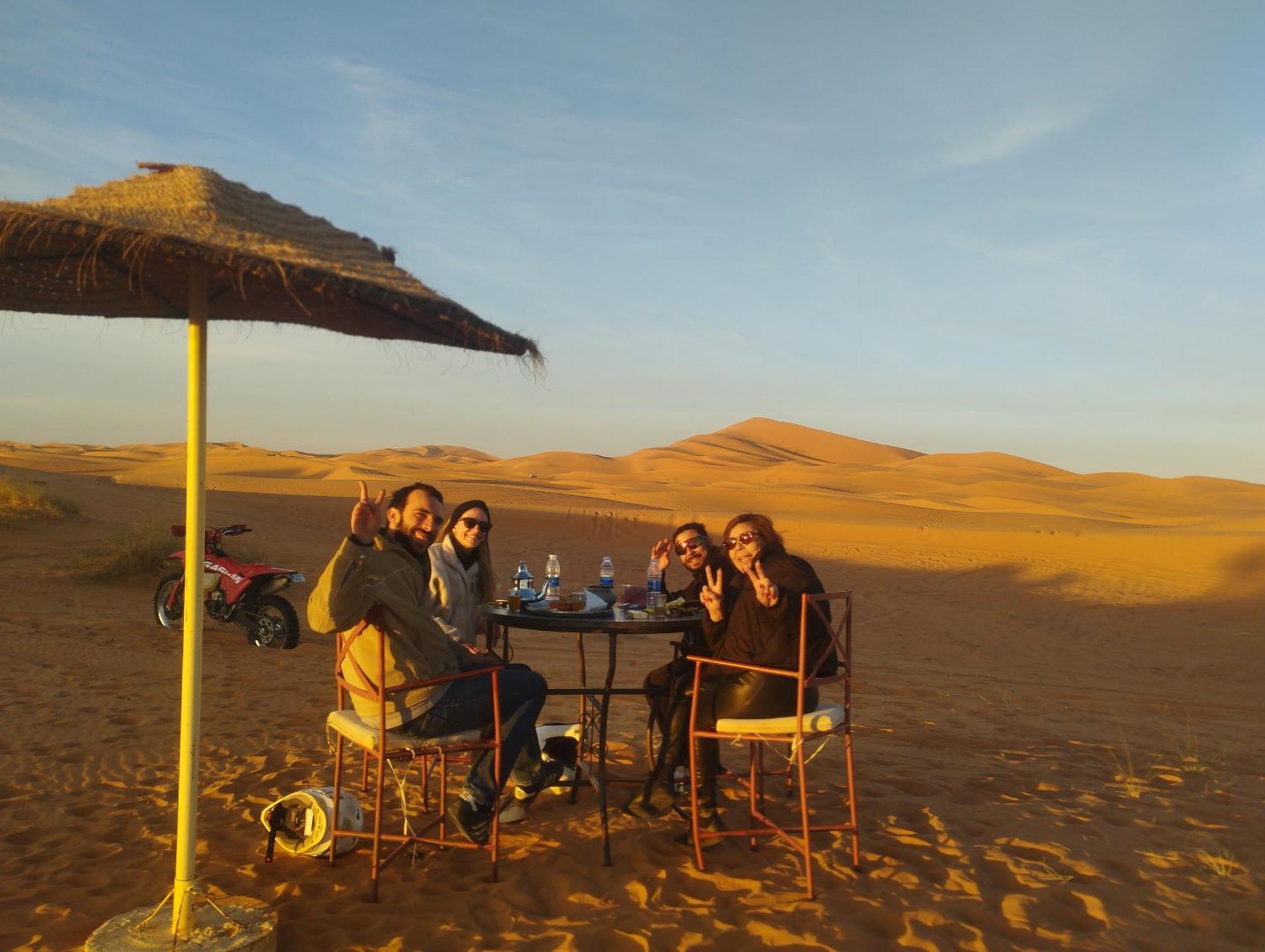 Maison Merzouga Guest House Eksteriør billede